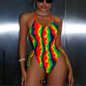 Swim Event Summer Beach
Women's Multicolor Halter One-Piece
Multicolor / 12(XL)